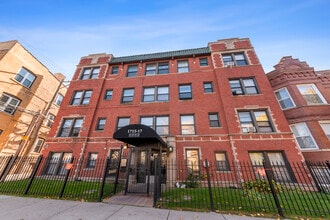 Building Photo - 1717 W North Shore Ave