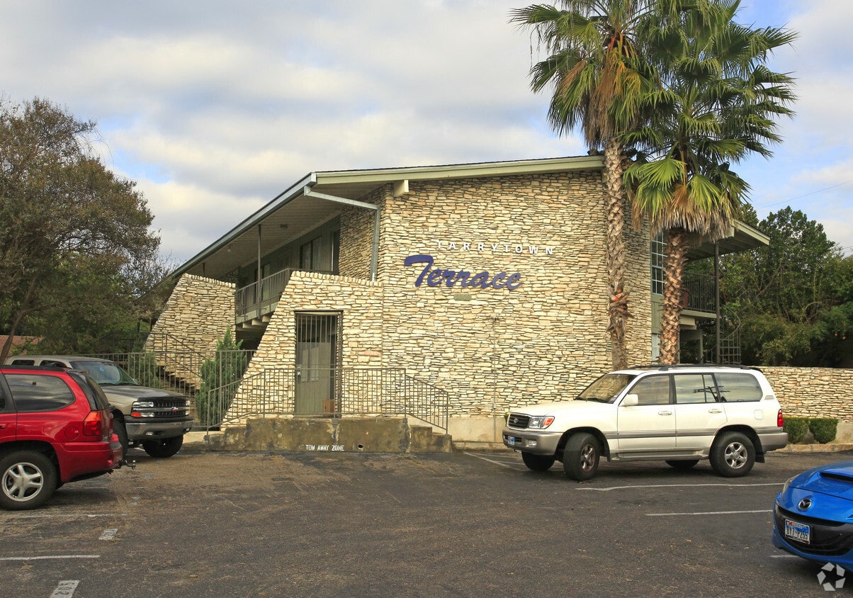 Tarrytown Terrace Apartments in Austin, TX