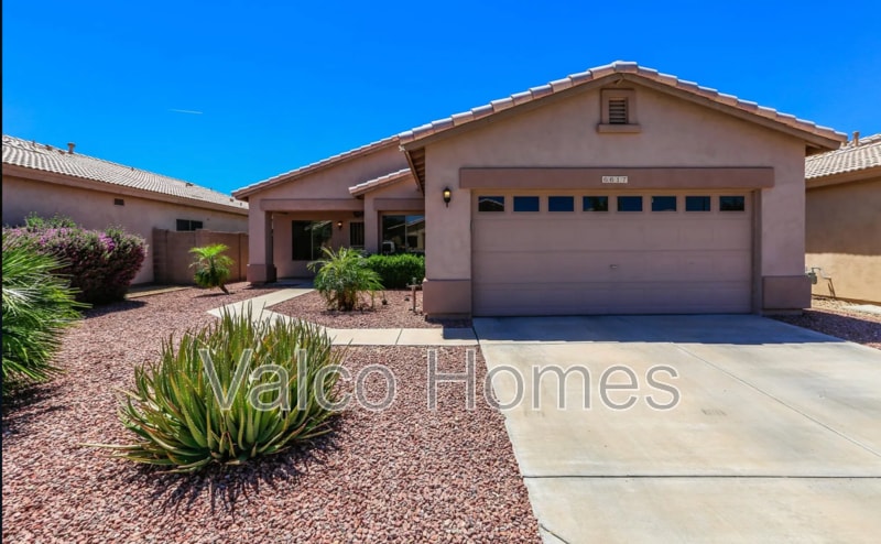 Building Photo - 6617 W Avenida Del Rey