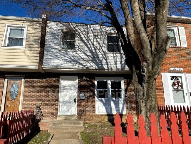 Photo - 3456 Beale Ct Townhome