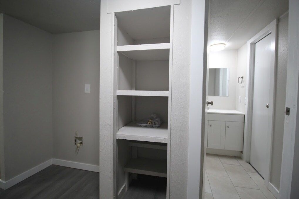 Foto del edificio - 3440 W 126th St S