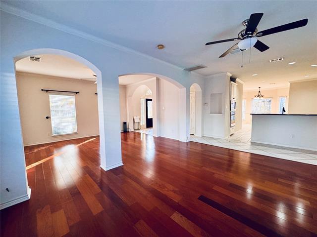 Building Photo - 109 Devenshire Dr