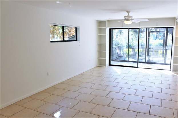 Building Photo - 1515 Clower Creek Dr