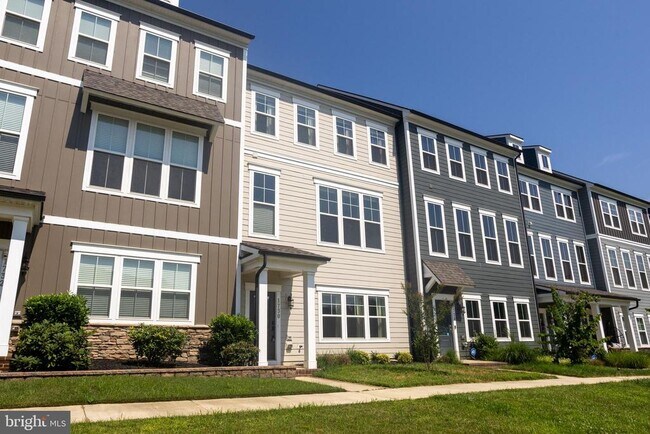 Foto del edificio - 1730 Autumn Maple Leaf Dr