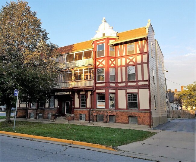 Foto del edificio - Ramsey Apartments