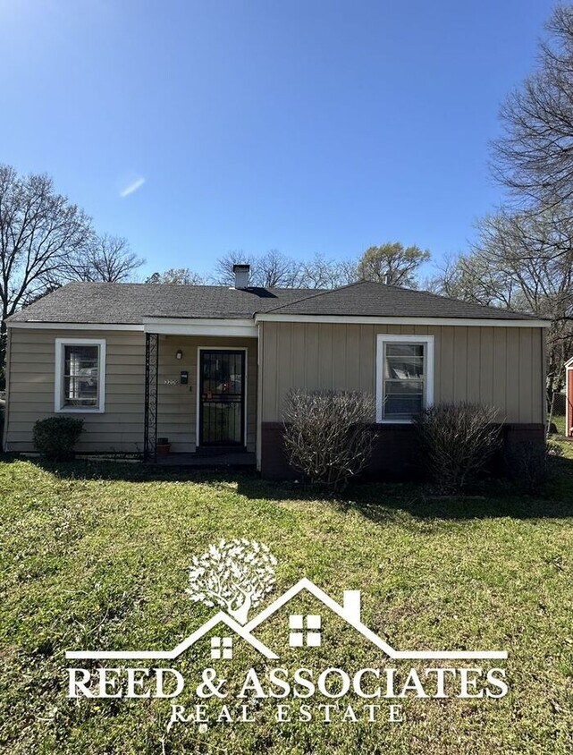 Primary Photo - 2 Bedroom in White Haven - Coro Lake