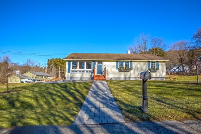 Front of house - 40 Debra Ave