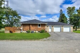 Building Photo - 3000 Kossuth Rd