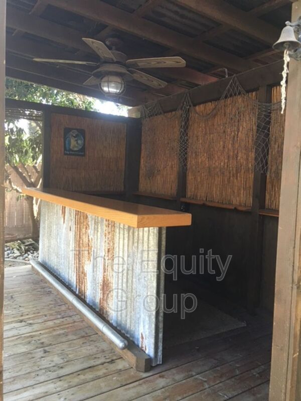 Building Photo - 3311 W Pryor Ave