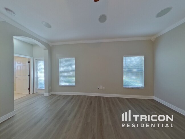 Foto del edificio - 1421 Emerald Hill Way