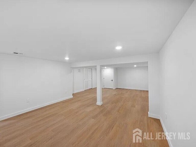 Foto del edificio - 3 Meadow Rd