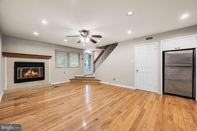 Foto del edificio - 358 New Market Ct