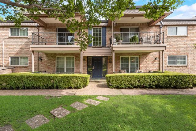 Foto principal - 7916 Royal Ln