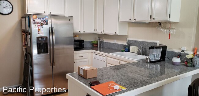 Foto del edificio - 3 br, 2.5 bath House - 40 Francis Circle