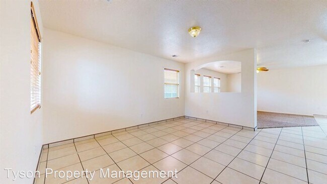 Building Photo - 4 br, 2.5 bath House - 3541 Lavender Meado...