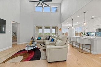 Building Photo - 10609 Grayhead Dr