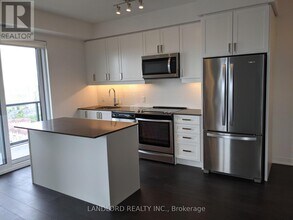 Building Photo - 8 Nahani Way