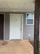 Building Photo - 47 Groner St