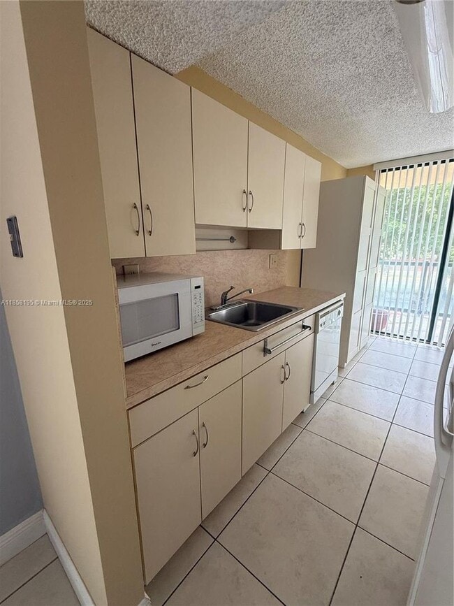 Photo - 11780 SW 18th St House