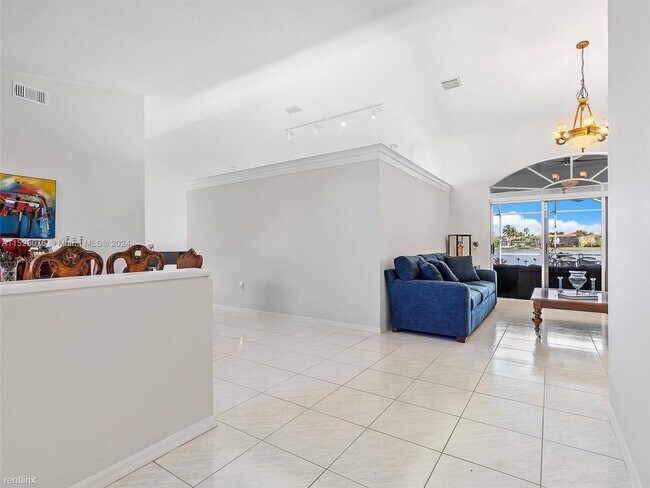 Foto del edificio - 3 br, 3.5 bath House - 2950 NE 188th St Ap...