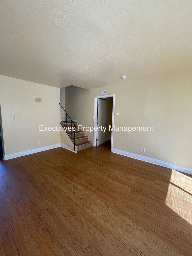 Foto del edificio - 4909 N Winery Cir