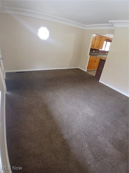 Building Photo - 142 N Bridge St