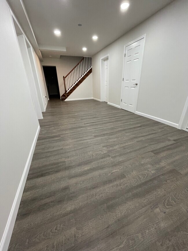 Foto del edificio - 17124 33rd Ave NE