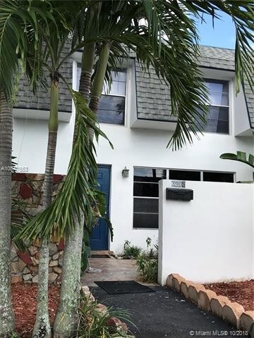 Foto principal - 3905 SW 67th Terrace