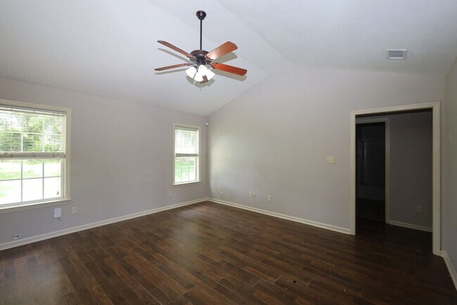 Building Photo - 3990 Rock Hollow