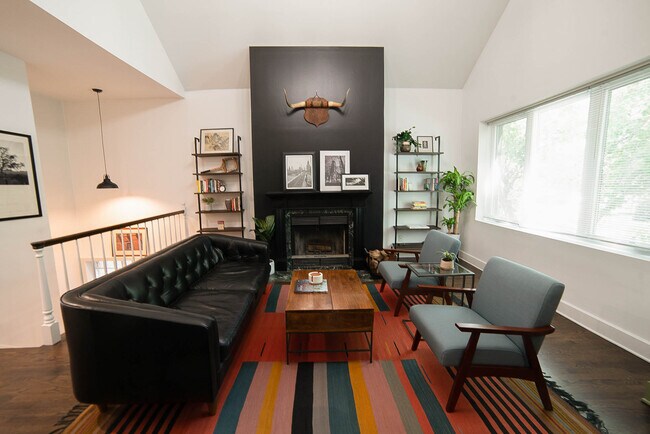 Foto del edificio - 1904 W Dickens Ave