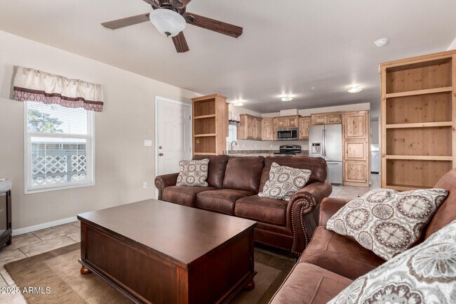 Foto del edificio - 2650 W Union Hills Dr