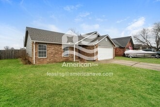 Building Photo - 11713 N 112th E Ave