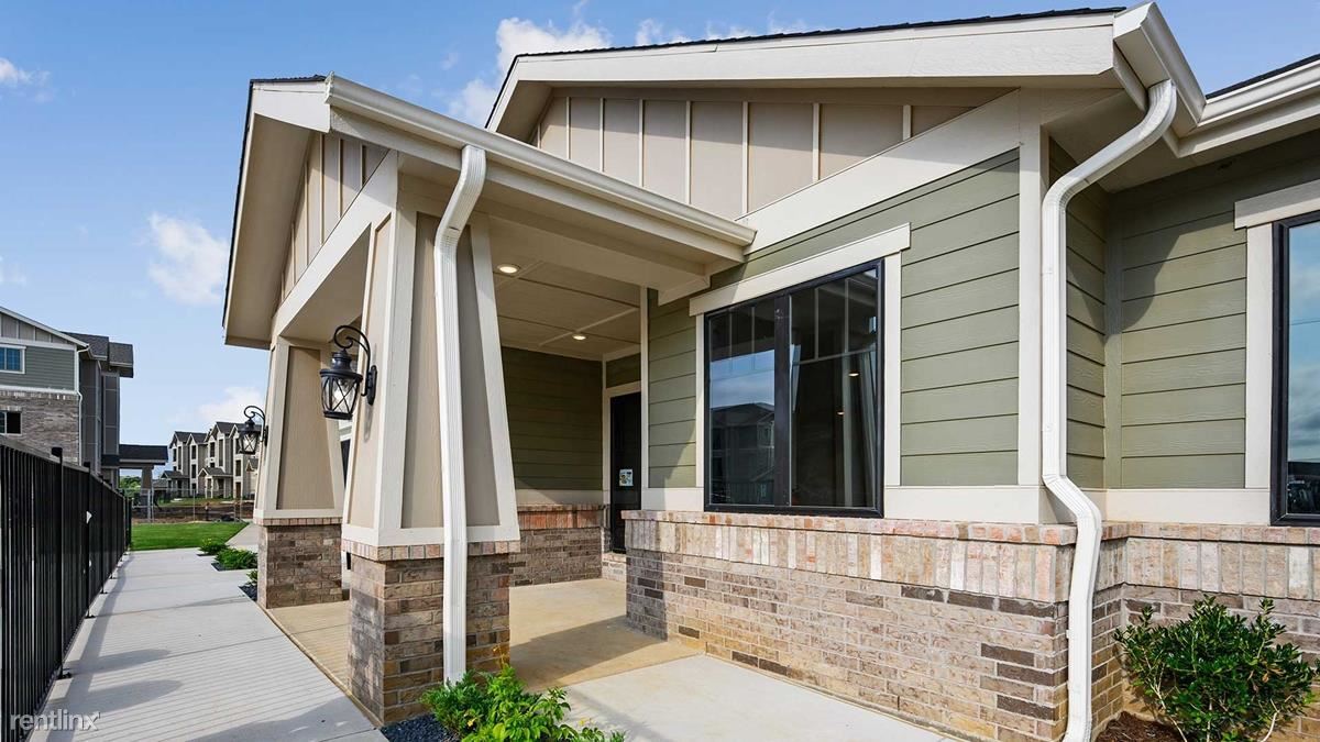 Foto principal - 1 br, 1 bath Condo - 1650 Candler RD Flat ...