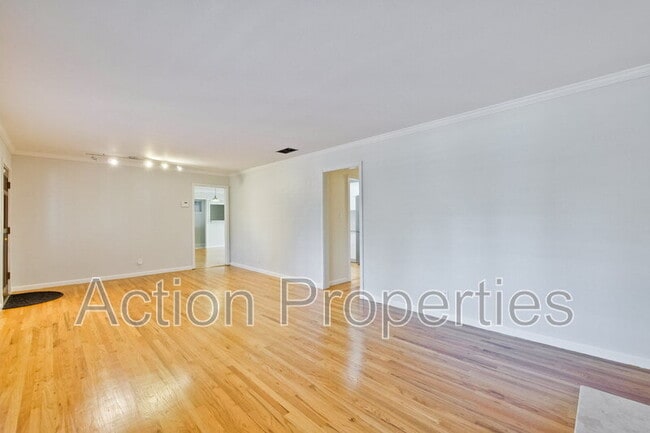 Foto del edificio - 1630 Alison Ave