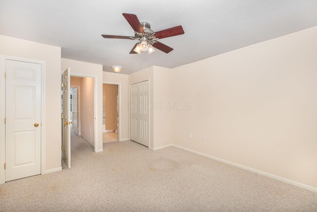 Foto del edificio - 5076 Vinington Pl