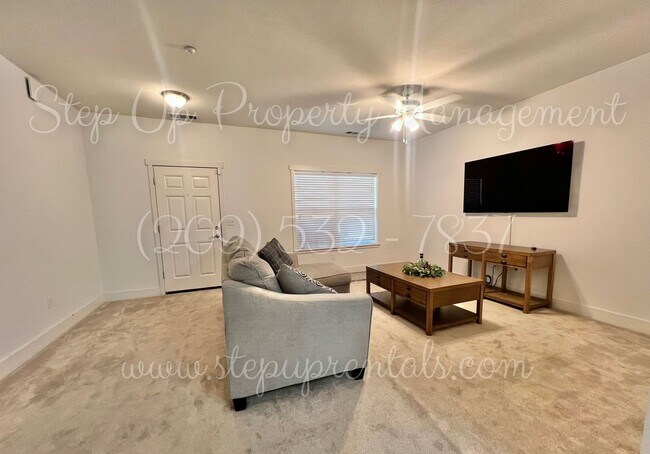 Foto del edificio - Updated 2BR/2BA Home | Generator • Fenced Yard • EV Charging