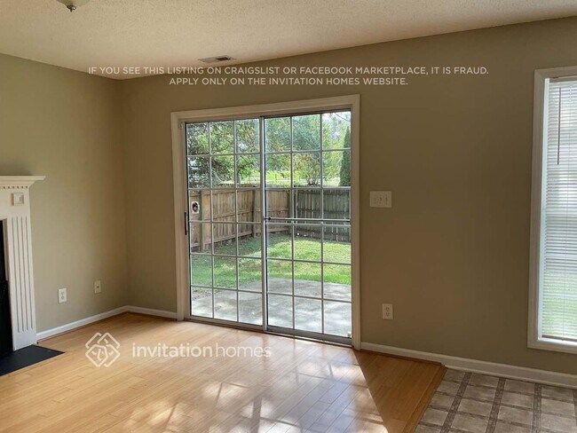 Building Photo - 5808 Thistlerock Ln