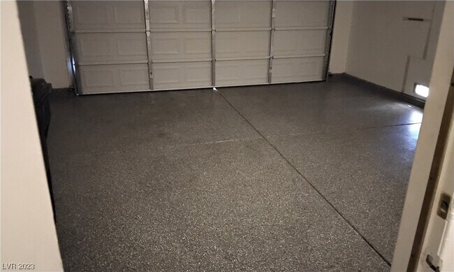 Foto del edificio - 3717 Iverson Ln