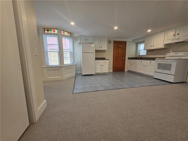 Foto del edificio - 354 Old Boston Neck Rd