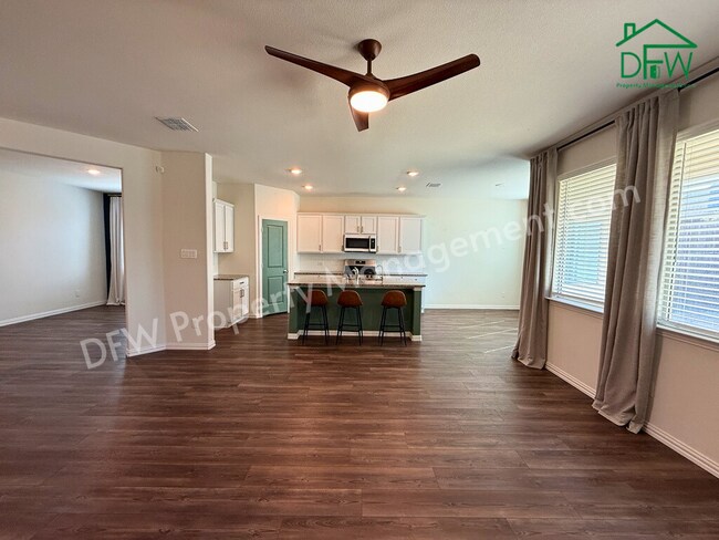 Foto del edificio - Spacious 4-Bedroom Home for Lease in Princeton!