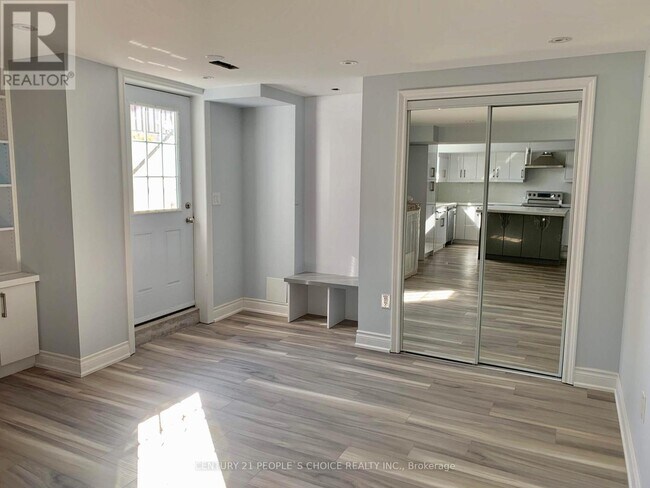 Building Photo - 4845 Potomac Ct