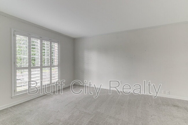 Foto del edificio - 6878 Kingham Cove