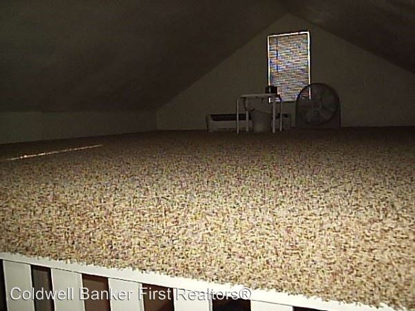 Foto del edificio - 215 W Birch St