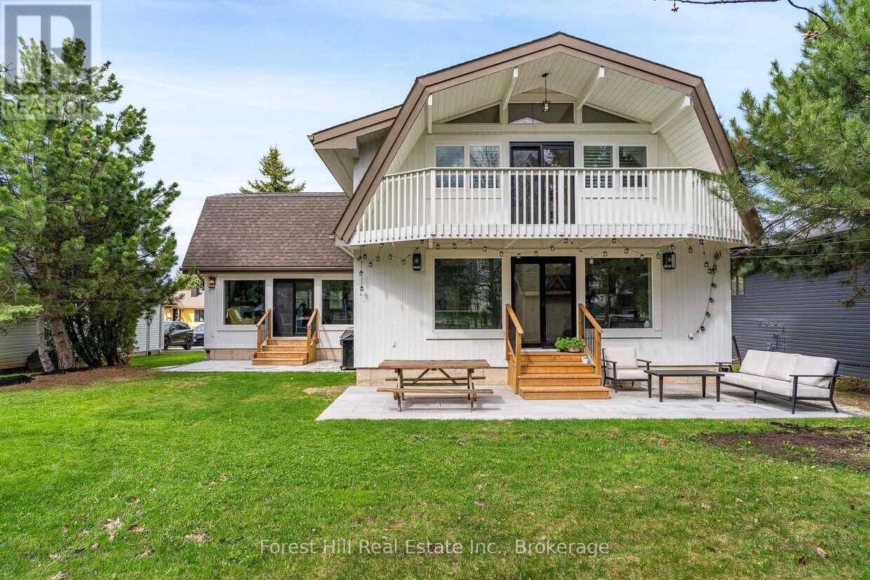 Photo principale - 144 Brooker Blvd