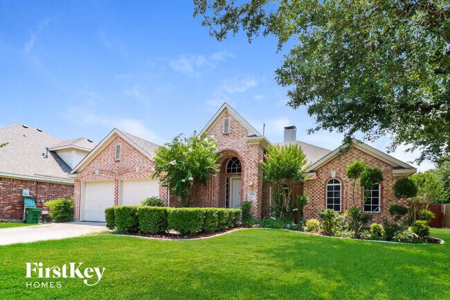 Foto del edificio - 2204 Reedway Ct