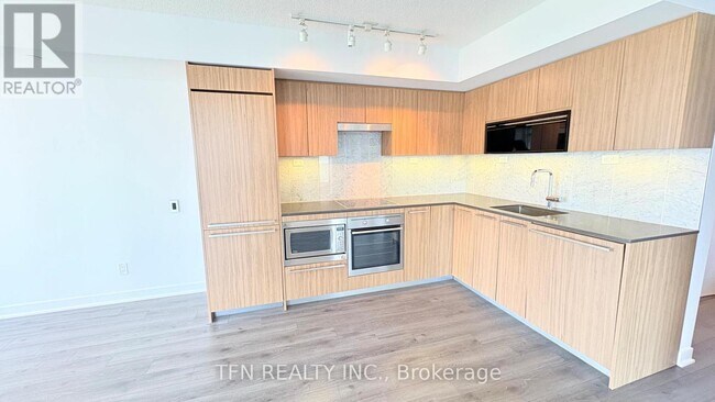 Photo du bâtiment - 70 Queens Wharf Rd