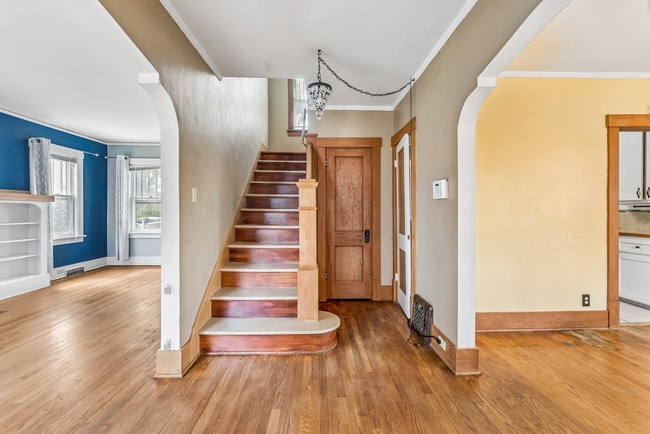 Building Photo - 3514 N 45th Ave