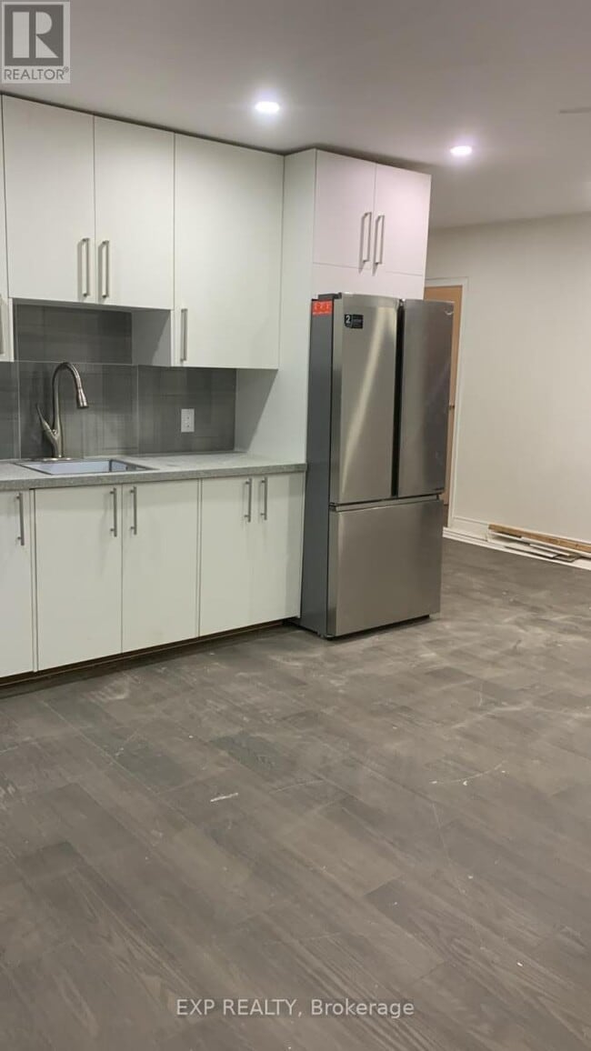 Building Photo - 20473 ON-48