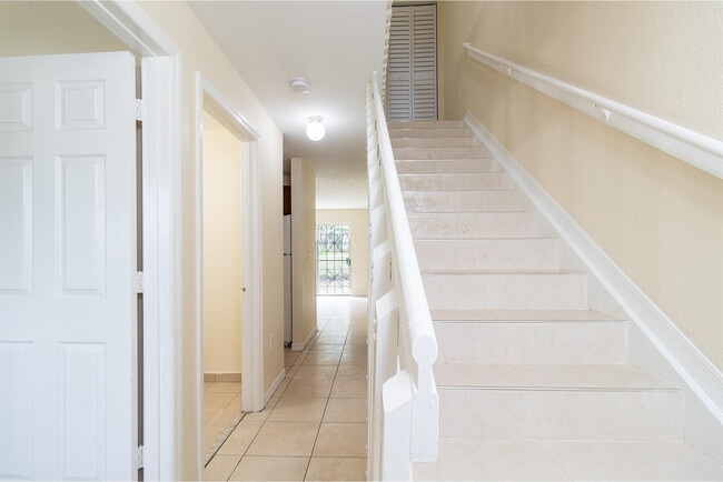 Building Photo - 2214 NW 135th Terrace