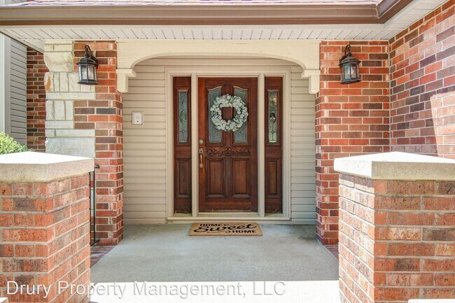 Building Photo - 4 br, 4 bath House - 4344 E. University St...